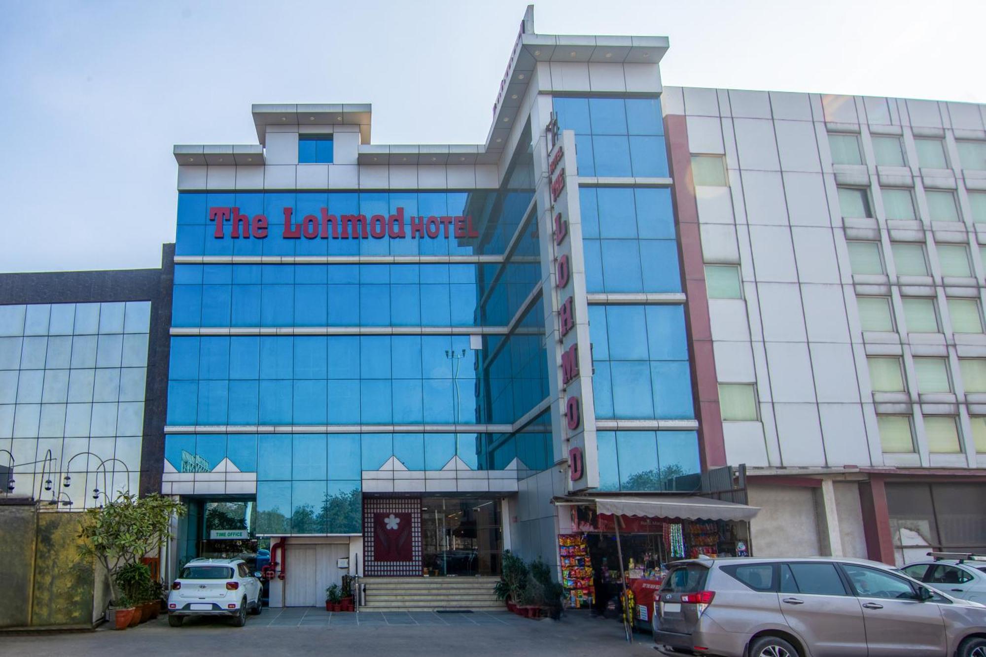 Hotel Lohmod At National Highway 8 - Free Airport Transffer Nueva Delhi Exterior foto